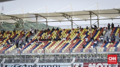 img-title Tribune WSBK Mandalika Masih Sepi di Race 1