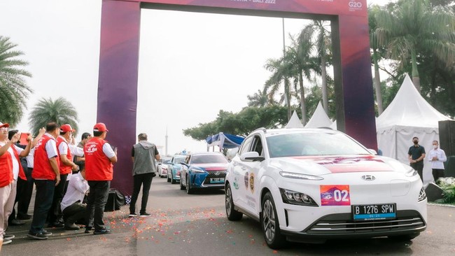 Tak hanya melanjutkan komitmen kampanye kendaraan listrik, PLN juga menunjukkan dukungan penuh terhadap penyelenggaraan Presidensi KTT G-20.