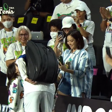 Gading Gandeng Gempi dan Ditonton Gisel di Tiba Tiba Tenis