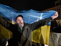 Gembiranya Warga Ukraina Usai Tentara Rusia Angkat Kaki dari Kherson