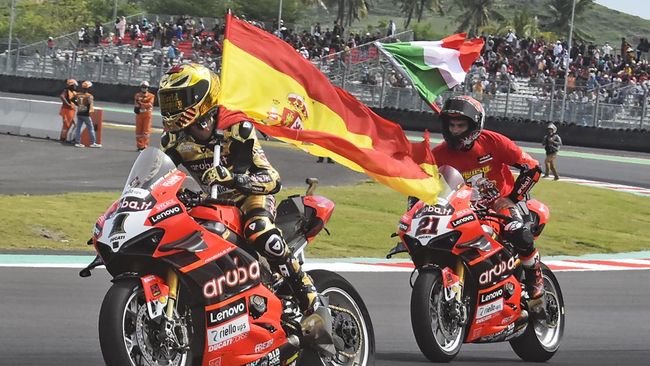 Tiket WSBK Mandalika 2023 yang digelar 3-5 Maret mendatang resmi dijual dengan harga presale, Kamis (12/1). Berikut daftar harga tiket presale WSBK Mandalika.