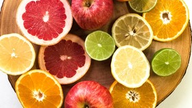 Ingin Awet Muda? Santap 7 Buah Tinggi Kolagen Ini
