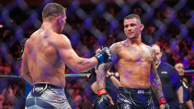 Conor McGregor menilai Dustin Poirier punya kesempatan untuk menang KO melawan juara kelas ringan UFC Islam Makhachev.