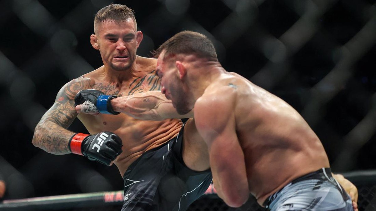 FOTO: Duel Penuh Darah Poirier vs Chandler di UFC 281