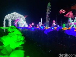 Indahnya Malam di Fun World Karawang Night Festival, Ini Harga Tiketnya