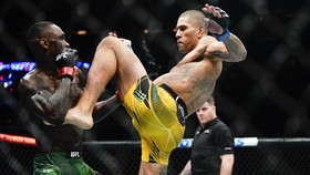 Rahasia Pereira Ingin Hajar Israel Adesanya di UFC