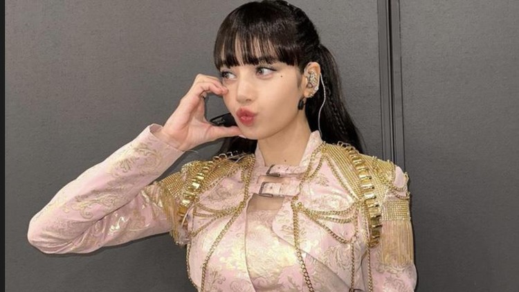 Fans Lisa BLACKPINK Merapat! Ini Lho Sederet Ritualnya buat Jaga Bentuk Badan
