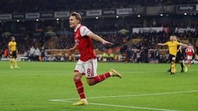 Hasil Wolverhampton vs Arsenal: 2 Gol Odegaard Benamkan Wolves