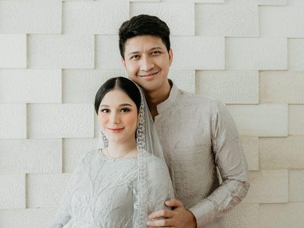 Aditya Zoni & Yasmine Ow Dikaruniai Anak Pertama, Jalani Persalinan Caesar Darurat