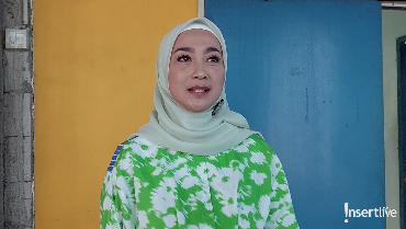 Hijab Desy Ratnasari Saat Liburan ke AS Disorot, Dinilai Umbar Aurat