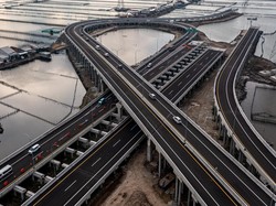 Rencana PTPP Mau Jual Tol Semarang-Demak