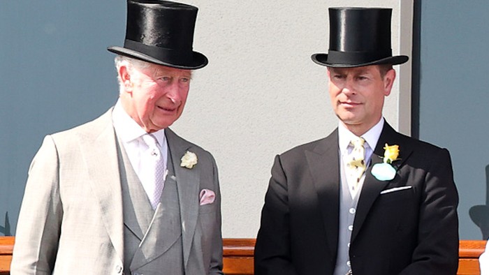 Gelar Edward saat ini adalah Earl of Wessex yang diambil berkat kecintaannya pada karakter Lord Wessex di film Shakespeare. Setelah Pangeran Charles naik takhta ia dikabarkan menerima gelar Duke of Edinburgh. Selengkapnya bisa kamu cek di sini. /Foto: Getty Images/Chris Jackson