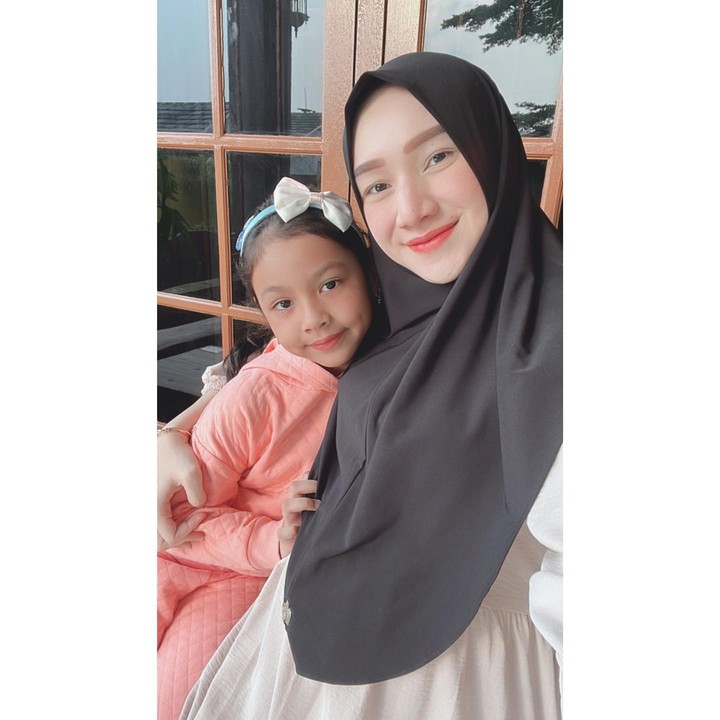 Indri Giana