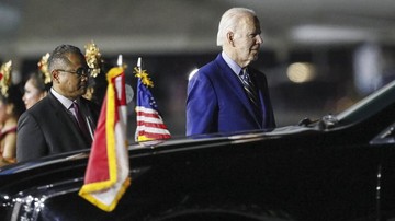 The Beast merupakan mobil pengamanan Presiden Amerika Serikat Joe Biden untuk KTT G20 yang dirancang dari sasis truk dan beratnya sekitar 9 ton.