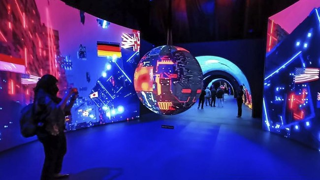 Digital Transformation Expo Presidensi G20 Indonesia menghadirkan visualisasi perjalanan transformasi digital Indonesia dan negara G20.