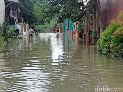 Banjir Sempat Capai 1,2 Meter, Warga Tangerang Harap Turap Segera Dibangun
