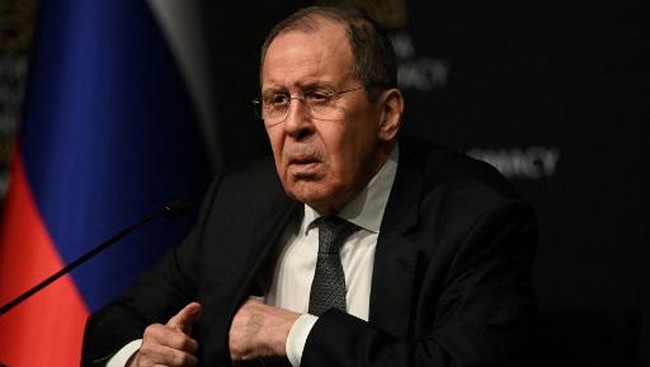 Rusia mulai memberi sinyal hendak mengakhiri perang di Ukraina. Menlu Sergei Lavrov melontarkan isyarat ini saat Rusia tak menunjukkan kemajuan signifikan.