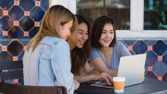 5 Kafe yang Nyaman dan Murmer, Cocok Buat Nongkrong dan Nugas di Jakarta Timur 5 Kafe yang Nyaman dan Murmer, Cocok Buat Nongkrong dan Nugas di Jakarta Timur