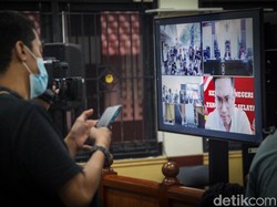 Aset Indra Kenz Dikembalikan ke Korban Trading Binomo, dari Iphone-Ferarri
