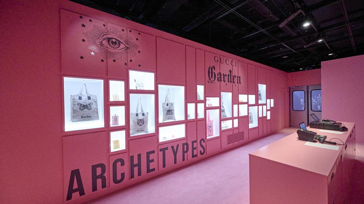 FOTO: Warna-warni Emosi di Gucci Garden Archetypes