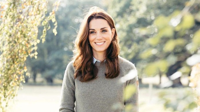 Tetap Hangat Saat Udara Dingin Contek Gaya Kate Middleton dengan Berbagai Macam Outer