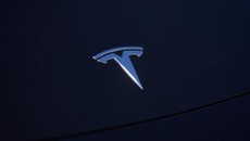 Tesla PHK Karyawan Lagi, Kini Sasar Divisi Perangkat Lunak-Servis