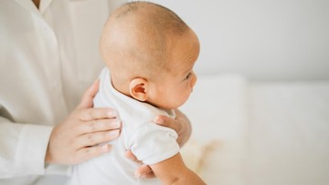CARA MENYENDAWAKAN BAYI