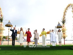 Iriana Ajak Ibu Negara Korsel hingga China Lihat Gamelan-Tari Merak