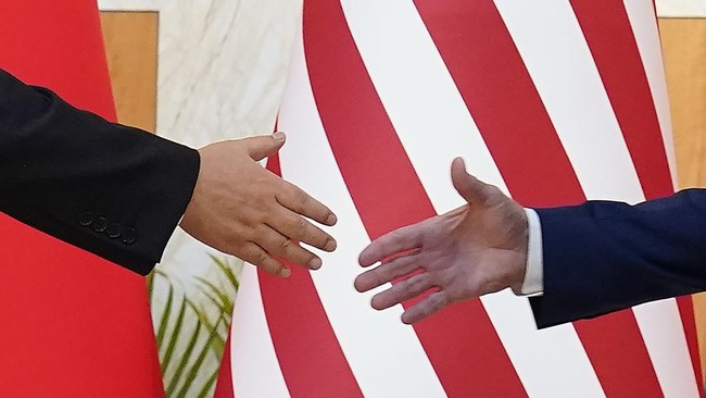 Amerika Serikat (AS) dan China berencana kembali 'rujuk' dengan memperkuat hubungan dagang setelah sempat tegang.