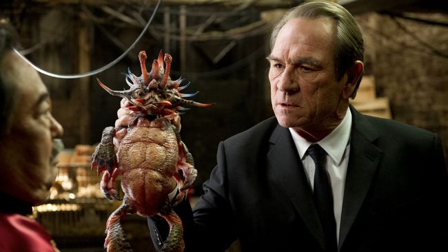 Bioskop Trans TV malam ini, 15 November 2022, akan menayangkan Men in Black 3 pada pukul 21.45 WIB.