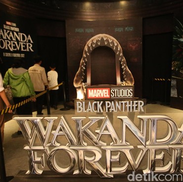 'Black Panther Wakanda Forever' Raih Desain Kostum Terbaik di Oscar 2023