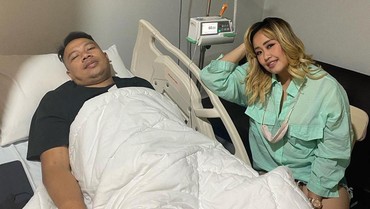 Puji Tubuh Montok Pinkan Mambo, Vicky Prasetyo: Kayak Lobster Ciawi