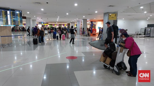 Bandara Internasional I Gusti Ngurah Rai Bali tercatat telah melayani 10.877.677 orang penumpang domestik dan internasional hingga November 2022.
