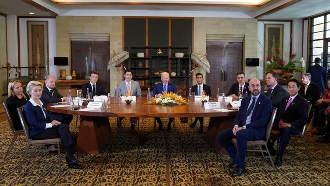 Serangan rudal ke Polandia menjadi sorotan dunia bahkan sampai menjadi perhatian pemimpin negara G20 yang tengah menggelar KTT di Nusa Dua, Bali.