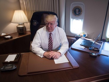 Bintang Porno Ini Seret Donald Trump dalam Dakwaan Kasus Suap