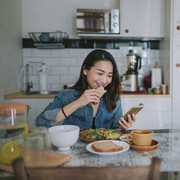 Rutinitas Malam Hari yang Perlu Dilakukan Biar Niat Mau Langsing Nggak Berakhir Cuma Wacana