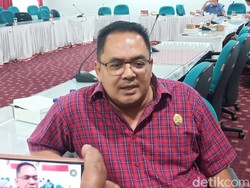 Muncul Rekaman Guru SMAN Sragen Marahi Siswi gegara Jilbab, DPRD: Perundungan!