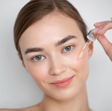 img-title 5 Hal Penting yang Harus Diingat Saat Menggunakan Serum Retinol, Pemula Merapat!