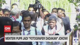 VIDEO: Saat Menteri PUPR Jadi 'Fotografer Dadakan' Jokowi