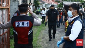 img-title Fakta Satu Keluarga Tewas di Kalideres: Ada Ayat Jodoh, Resmi Disetop