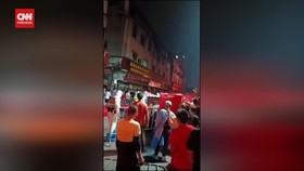VIDEO: Kasus Covid-19 Diumumkan Naik, Warga Guangzhou Ngamuk