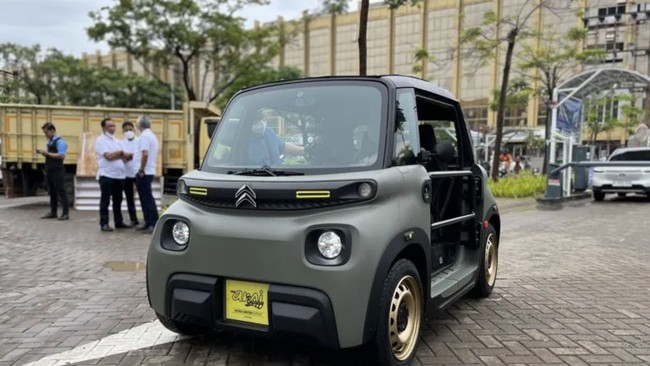 Mobil listrik Citroen AMI Buggy cuma tersedia 50 unit di dunia. Sulit masuk Indonesia karena terkendala suplai unit dan chip semikonduktor.