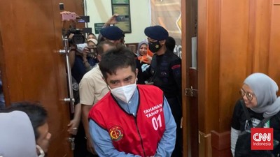 Korban Kecewa Bechi Hanya Divonis 7 Tahun Penjara Kasus Pencabulan