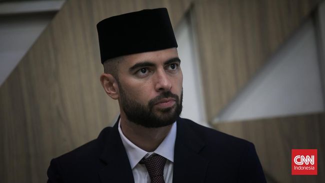 Jordi Amat berterima kasih kepada Presiden Joko Widodo setelah melakoni debut bersama Timnas Indonesia saat melawan Kamboja di Piala AFF 2022, Jumat (23/12).