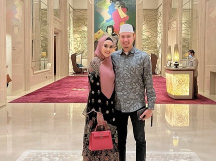 7 Potret Reaksi Habib Usman Diajak Kartika Putri ke Karen's Diner, Menghibur Bun
