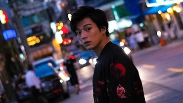 img-title Cerita Mackenyu Latihan 3 Pedang demi Zoro di 'One Piece'