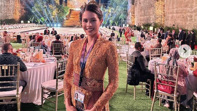 Didiet Maulana merancang kebaya kuning untuk Jubir Presidensi G20 Maudy Ayunda. Didiet harus berburu songket demi mendapatkan tampilan sempurna.