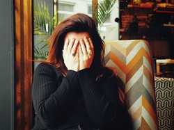 Mengapa Gen Z Mudah Insecure? Ini Alasannya