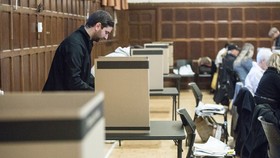 img-title Parlemen Setujui Investigasi Dugaan China Gerecoki Pemilu Kanada