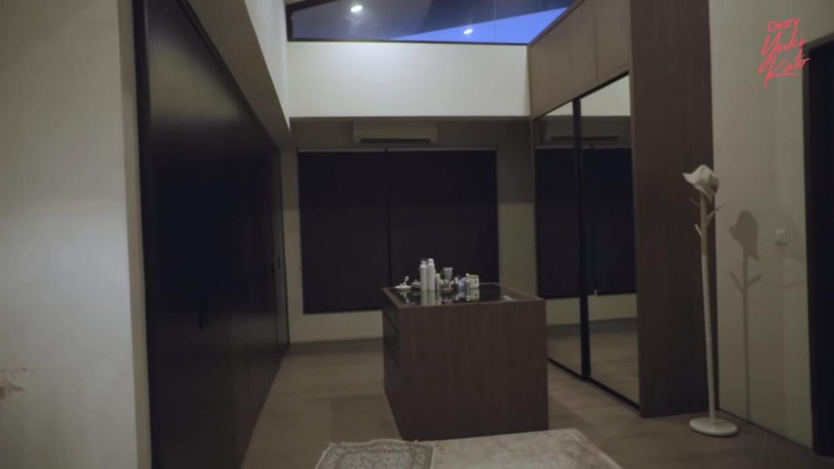 Rumah Vidi Aldiano dan Sheila Dara